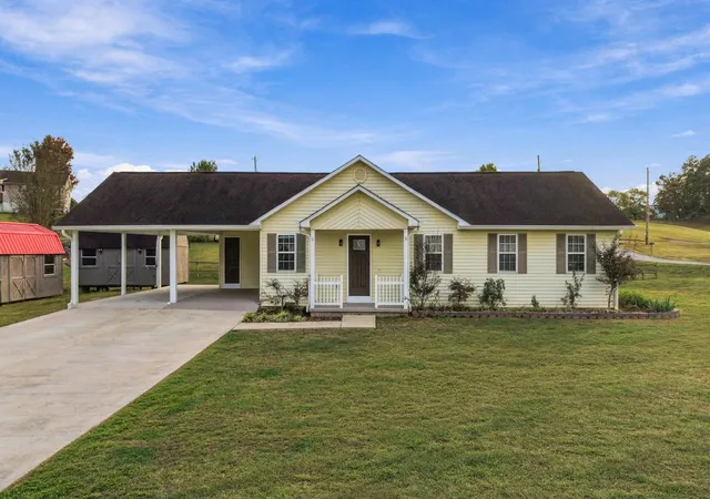 Photo 1 of Single family home for sale at 256 Angela Dr, Whitwell, TN 37397 | MLS# 3628530 | Listing updated on 2026-10-29