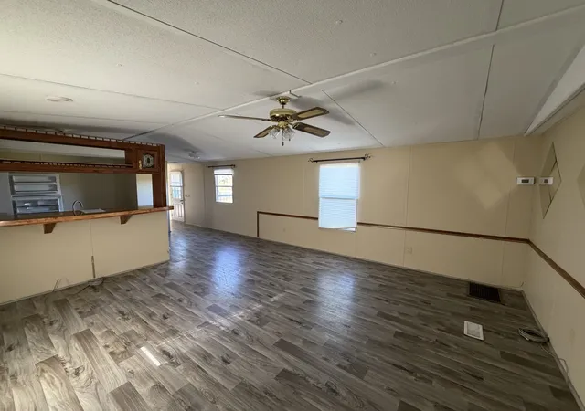 Photo 2 of Manufactured home for sale at 240 Broom Rd, Sparta, TN 38583 | MLS# 3629533 | Listing updated on 2026-10-30