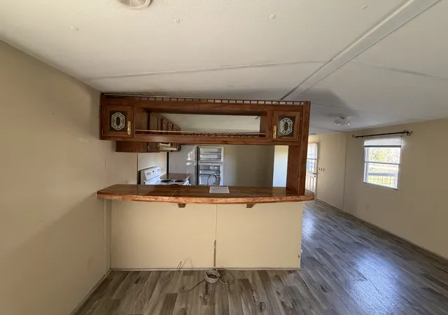 Photo 3 of Manufactured home for sale at 240 Broom Rd, Sparta, TN 38583 | MLS# 3629533 | Listing updated on 2026-10-30