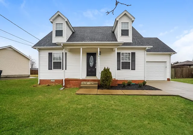 Single family home for sale at 1981 Bishop Ave, Murfreesboro, TN 37127 | MLS# 3629662