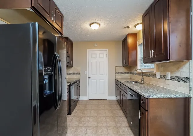 Photo 4 of Single family home for sale at 1981 Bishop Ave, Murfreesboro, TN 37127 | MLS# 3629662 | Listing updated on 2026-10-30