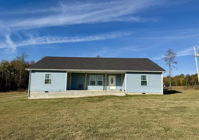 Single family home for sale at 601 Roy Foster Rd, McMinnville, TN 37110 | MLS# 3629565