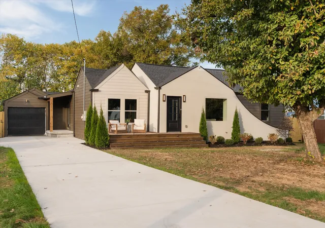 Single family home for sale at 1963 Gatlin Dr, Nashville, TN 37210 | MLS# 3628673
