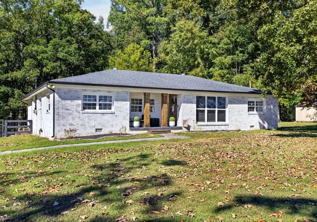 Photo 1 of Single family home for sale at 2460 Lead Mine Valley Rd Sw, Cleveland, TN 37311 | MLS# 3628682 | Listing updated on 2026-10-29