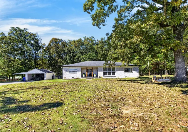 Photo 4 of Single family home for sale at 2460 Lead Mine Valley Rd SW, Cleveland, TN 37311 | MLS# 3628682 | Listing updated on 2026-10-29