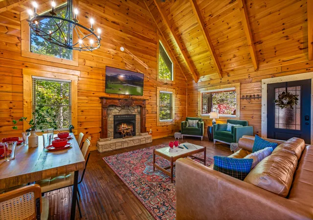 Photo 3 of Single family home for sale at 938 E Fir St, Sevierville, TN 37876 | MLS# 3629717 | Listing updated on 2026-10-30