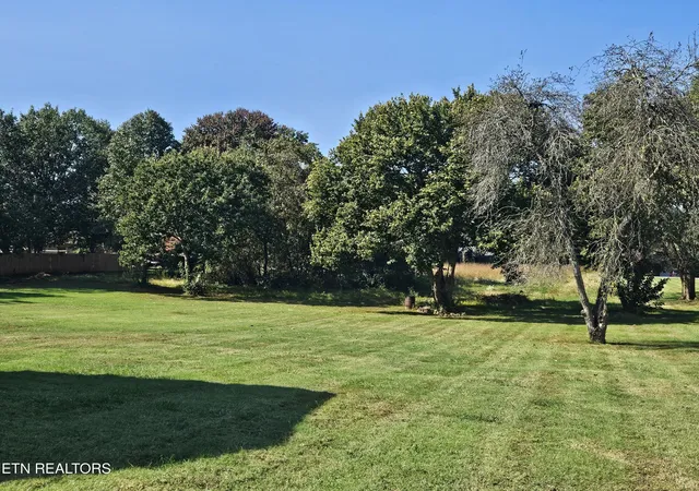 Single family home for sale at 528 Boyds Crk Hwy, Seymour, TN 37865 | MLS# 3628706