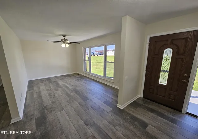 Photo 2 of Single family home for sale at 528 Boyds Crk Hwy, Seymour, TN 37865 | MLS# 3628706 | Listing updated on 2026-10-29