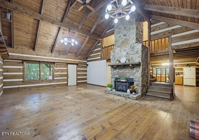 Photo 3 of Single family home for sale at 5208 NW Frontage Rd, Cleveland, TN 37312 | MLS# 3628716 | Listing updated on 2026-10-29