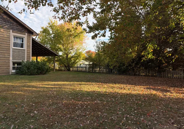 Photo 2 of Single family home for sale at 246 Austin Cir, Livingston, TN 38570 | MLS# 3628735 | Listing updated on 2026-10-30