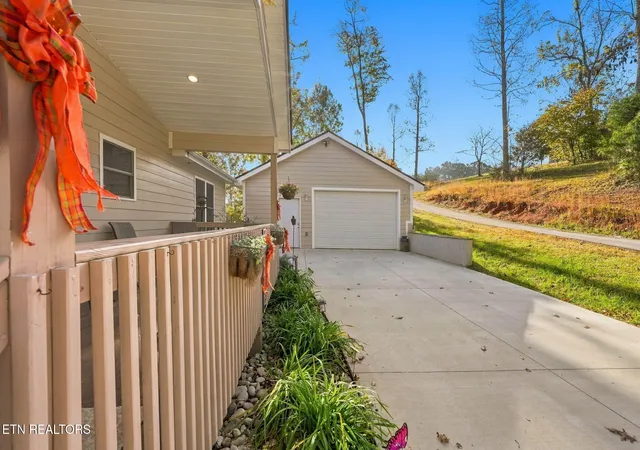 Photo 2 of Single family home for sale at 134 Doe Xing, La Follette, TN 37766 | MLS# 3628744 | Listing updated on 2026-10-29
