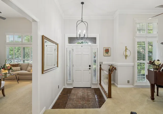 Photo 4 of Single family home for sale at 121 Pebble View Dr, Franklin, TN 37064 | MLS# 3628828 | Listing updated on 2026-10-31