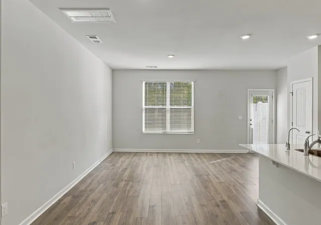 Photo 4 of Townhouse for sale at 265 Hazel Ln, Lebanon, TN 37087 | MLS# 3628906 | Listing updated on 2026-10-30