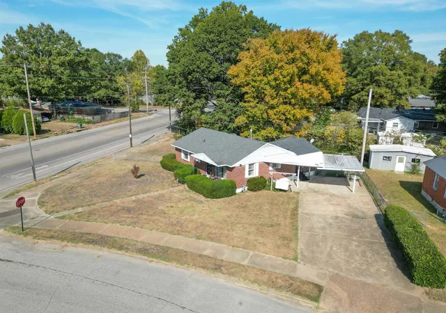 Photo 3 of Single family home for sale at 874 N Mendenhall Rd, Memphis, TN 38122 | MLS# 3628794 | Listing updated on 2026-10-30