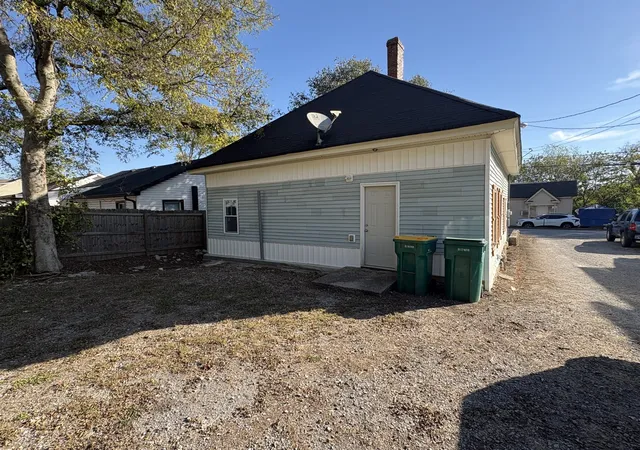 Photo 3 of Single family home for sale at 536 4th Avenue N, Lewisburg, TN 37091 | MLS# 3629612 | Listing updated on 2026-10-30