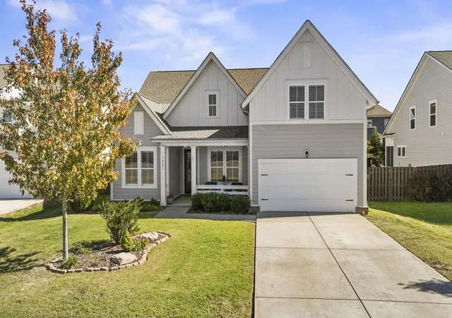 Photo 1 of Single family home for sale at 1231 Proprietors Pl, Murfreesboro, TN 37128 | MLS# 3629936 | Listing updated on 2026-10-30