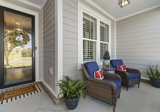 Photo 4 of Single family home for sale at 1231 Proprietors Pl, Murfreesboro, TN 37128 | MLS# 3629936 | Listing updated on 2026-10-30
