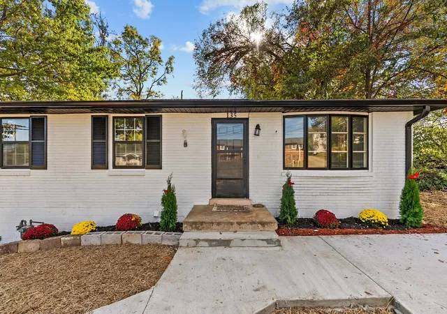Photo 2 of Single family home for sale at 135 Luna Dr, Nashville, TN 37211 | MLS# 3628861 | Listing updated on 2026-10-30