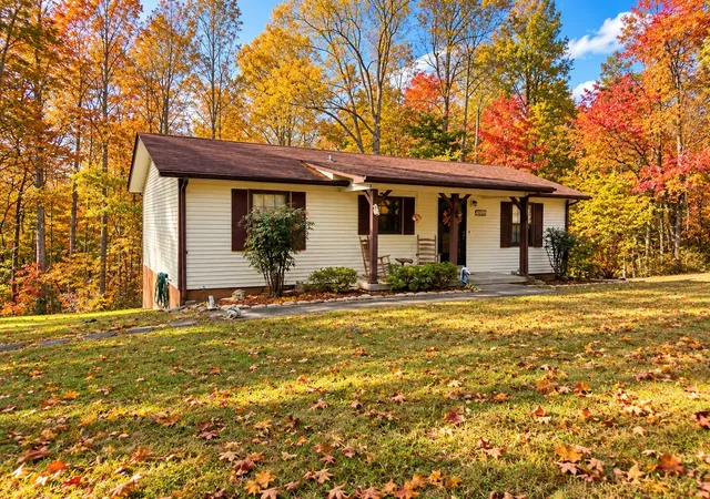 Photo 2 of Single family home for sale at 3049 Pleasant Ridge Rd, Woodbury, TN 37190 | MLS# 3628893 | Listing updated on 2026-10-30
