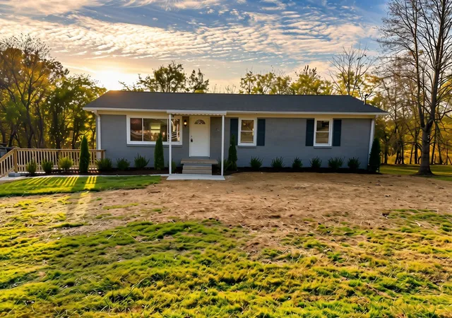 Single family home for sale at 2205 Trotwood Dr, Pulaski, TN 38478 | MLS# 3629723