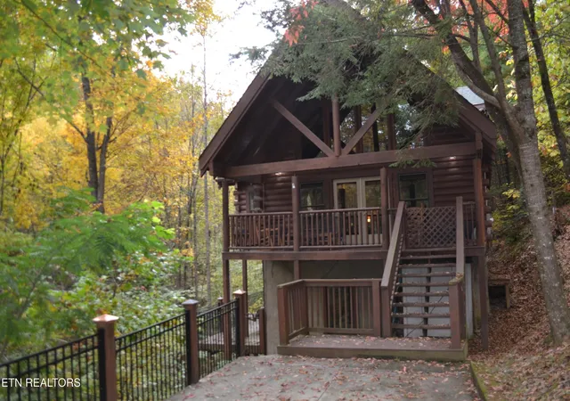 Photo 4 of Single family home for sale at 229 Edens Way, Sevierville, TN 37876 | MLS# 3629556 | Listing updated on 2026-10-30