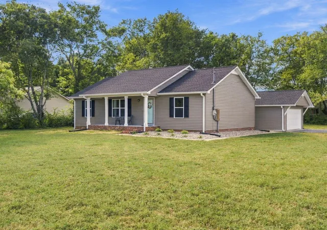 Single family home for sale at 4158 Hord Rd, Murfreesboro, TN 37129 | MLS# 3629656
