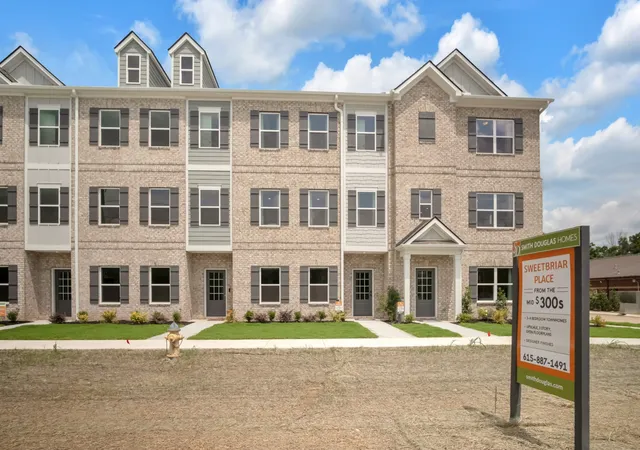 Townhouse for sale at 141 Rosebush Ln, Lebanon, TN 37087 | MLS# 3629666