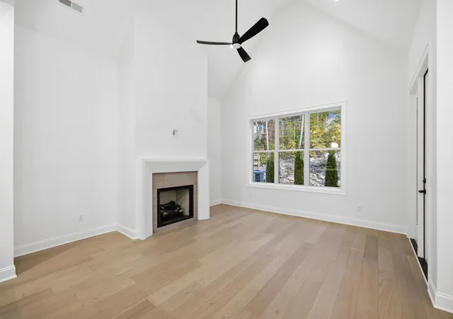 Photo 3 of Townhouse for sale at 4634 Dempsey Way, Chattanooga, TN 37419 | MLS# 3629665 | Listing updated on 2026-10-30