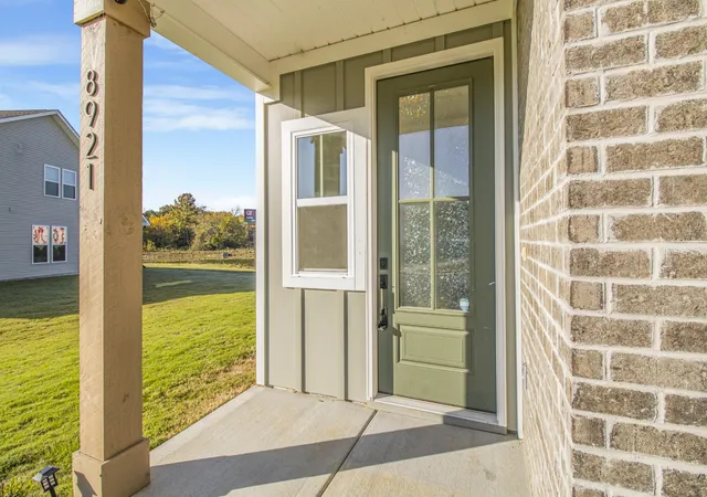 Photo 2 of Townhouse for sale at 8921 James Crk Dr, Ooltewah, TN 37363 | MLS# 3629694 | Listing updated on 2026-10-30