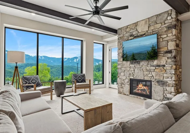 Photo 1 of Condo for sale at 855 Campbell Lead Rd #207, Gatlinburg, TN 37738 | MLS# 3629736 | Listing updated on 2026-10-30