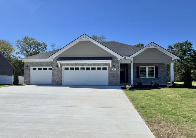 Photo 1 of Single family home for sale at 45 Spring House Dr, Manchester, TN 37355 | MLS# 3629780 | Listing updated on 2026-10-30