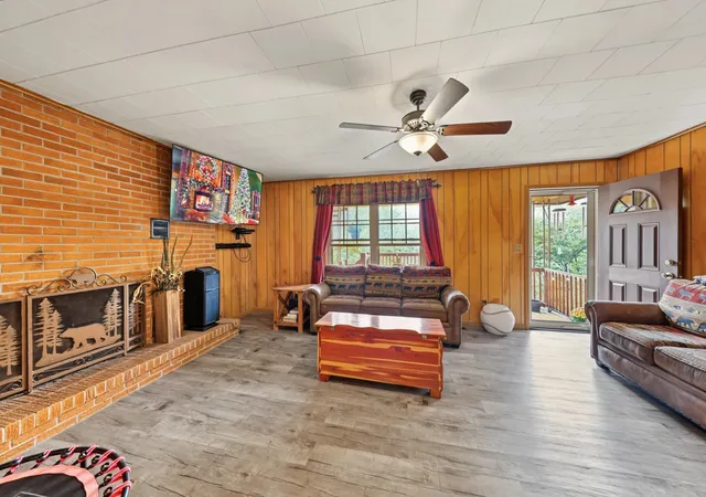 Photo 2 of Single family home for sale at 240 Greasy Cvs Rd, Cosby, TN 37722 | MLS# 3629790 | Listing updated on 2026-10-30