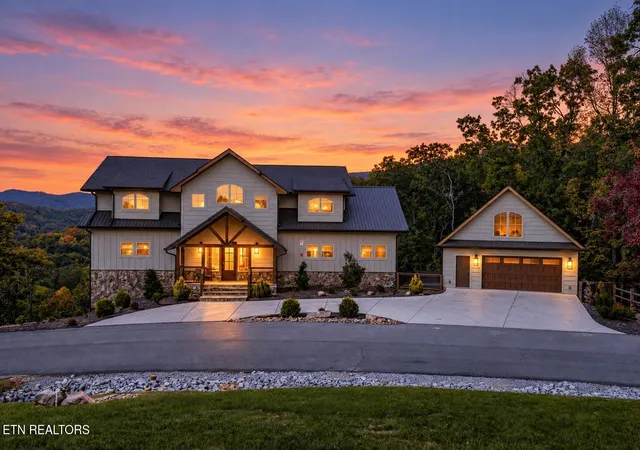 Photo 1 of Single family home for sale at 3128 Smoky Blf Tr, Sevierville, TN 37862 | MLS# 3629789 | Listing updated on 2026-10-30