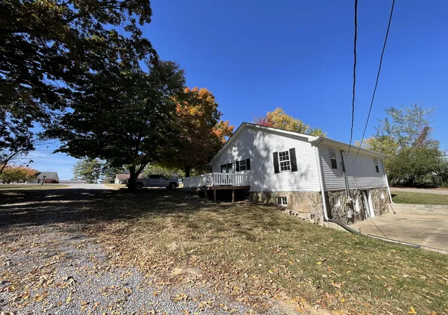 Photo 1 of Single family home for sale at 202 Gammons Ln, Lafayette, TN 37083 | MLS# 3629973 | Listing updated on 2026-10-30