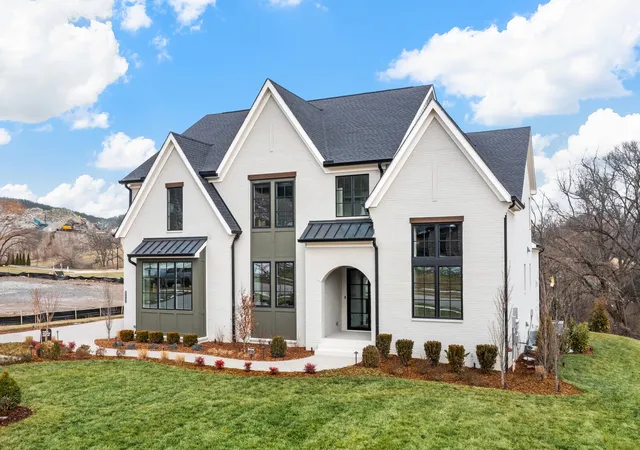 Photo 4 of Single family home for sale at 2456 Union Sta Dr, Thompsons Station, TN 37179 | MLS# 3630023 | Listing updated on 2026-10-31
