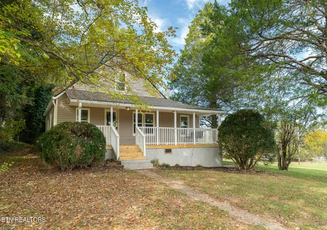 Photo 1 of Single family home for sale at 130 Stinnett Rd, Madisonville, TN 37354 | MLS# 3630026 | Listing updated on 2026-10-31