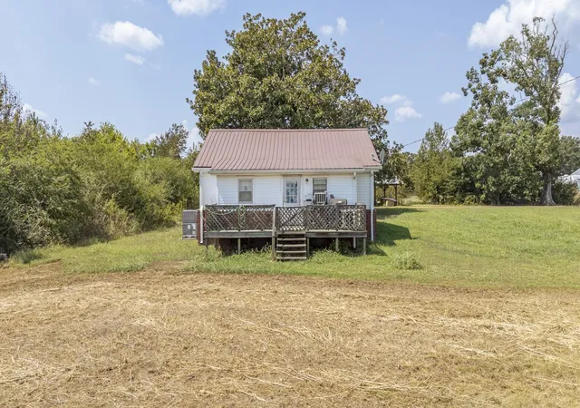 Photo 3 of Single family home for sale at 798 Fisherville Loop, Morris Chapel, TN 38361 | MLS# 3630030 | Listing updated on 2026-10-31