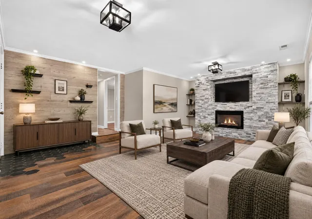 Photo 3 of Single family home for sale at 4015 Fairview Dr, Nashville, TN 37218 | MLS# 3630057 | Listing updated on 2026-10-31