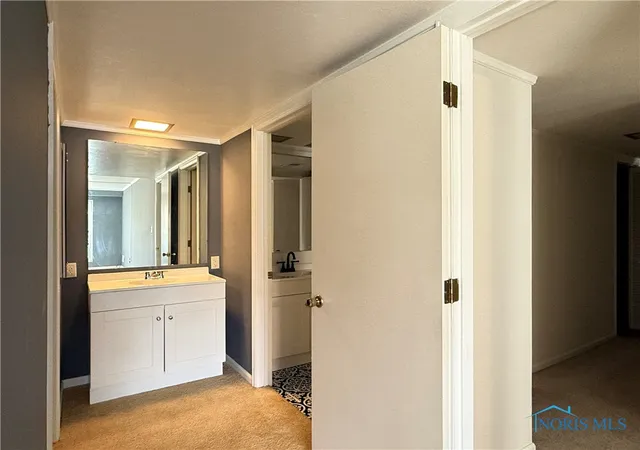 Photo 5 of Condominium at 425 W Ridge Dr #U1, Fostoria, OH 44830 | MLS# 6121644 | | Sold on 2025-03-06