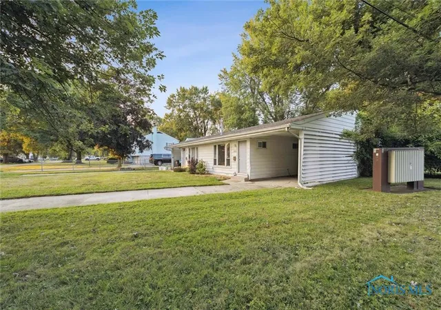 3rd image of 1253 Eastgate Rd, Toledo, OH 43615 | MLS# 6133842