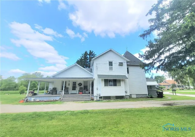 Homes for sale in Woodville, OH | 712 Lueke Ave, Woodville, OH 43469 | MLS# 6130646
