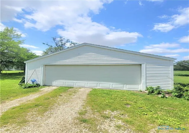 Homes for sale in Woodville, OH | 712 Lueke Ave, Woodville, OH 43469 | MLS# 6130646