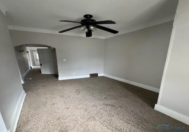 Photo 2 of Multi family home for sale at 928 Islington St, Toledo, OH 43610 | MLS# 6130811 | Listing updated on 2025-12-26
