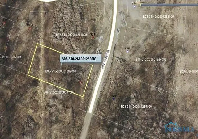 Photo 3 of Land for sale at 930 Pine Valley Dr, Bowling Green, OH 43402 | MLS# 6033396 | Listing updated on 2026-09-01