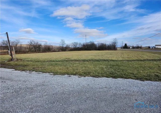 Photo 3 of House for sale at 23652 Us Hwy 224, Alvada, OH 44802 | MLS# 6124310 | Listing updated on 2026-06-18