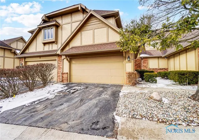 Photo 1 of Condo for sale at 1562 Saddlebrook Ct, Toledo, OH 43615 | MLS# 6125661 | Listing updated on 2025-12-18