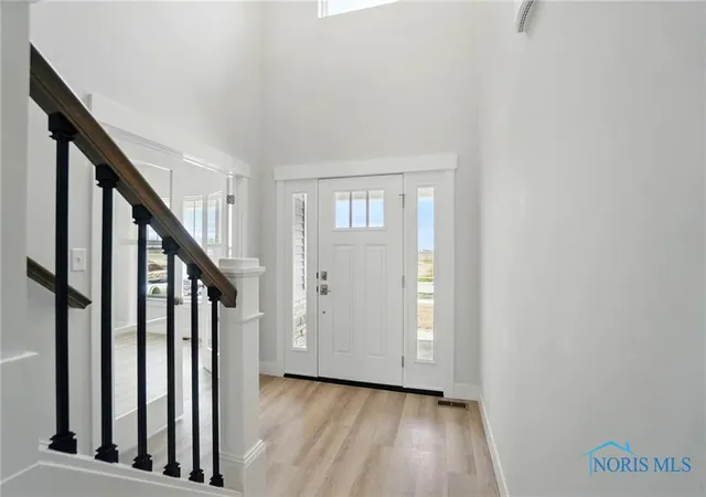 4th image of 3808 Ten Mile Creek Dr Dr, Sylvania, OH 43560 | MLS# 6128081