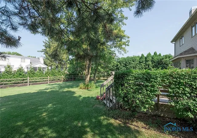 30th image of 26951 Ottekee Dr, Perrysburg, OH 43551 | MLS# 6134106