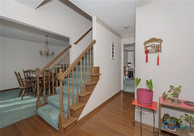 Photo 3 of Single family home for sale at 26951 Ottekee Dr, Perrysburg, OH 43551 | MLS# 6134106 | Listing updated on 2025-11-13