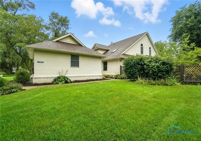 1st image of 2133 Saint Andrews Bluff, Toledo, OH 43615 | MLS# 6134263